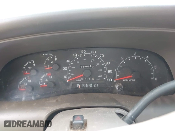 2001 Ford Excursion Limited с VIN 1FMNU42L21ED04391, выставлен на аукционе IAAI как лот 42198510 с пробегом 258 072 миль миль и . История ставок и продаж доступна на DreamBid. Изображение 7.