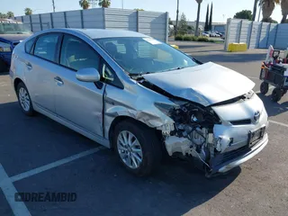 2013 Toyota Prius with VIN JTDKN3DP7D3047419, listed as a IAAI auction lot 42643909 with 184,810 mi miles and . Bid and sale history available at DreamBid. Image 1.
