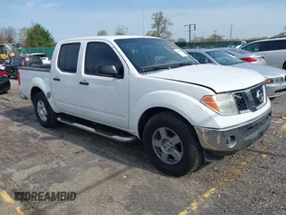 2007 Nissan Frontier SE z VIN 1N6AD07U37C417362, wystawiony jako IAAI lot #42015870 z przebiegiem 163 030 mil mil oraz . Historia ofert i sprzedaży dostępna na DreamBid. Obrazek 1.