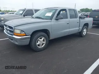 2000 Dodge Dakota Sport with VIN 1B7GL2ANXYS684051, listed as a IAAI auction lot 42108965 with Not Provided miles. Bid and sale history available at carsss.com. Image 2.