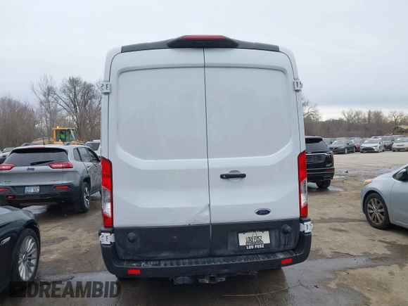 2020 Ford Transit with VIN 1FTBW9CG2LKB40905, listed as a IAAI auction lot 41485711 with 55,832 mi miles. Bid and sale history available at carsss.com. Image 17.