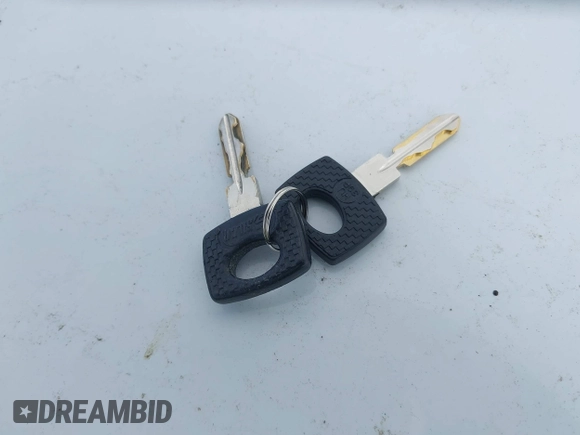 1992 Mercedes-Benz 300 with VIN WDBEA90E1NF206532, listed as a IAAI auction lot 42148991 with 248,072 mi miles and . Bid and sale history available at DreamBid. Image 11.