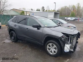 2021 Toyota RAV4 LE with VIN 2T3H1RFV3MC136570, listed as a IAAI auction lot 41948469 with 25,630 mi miles. Bid and sale history available at carsss.com. Image 1.