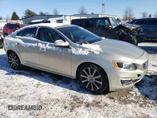 2017 Volvo S60 Inscription Platinum with VIN LYV402TM0HB129012, listed as a Copart auction lot 89351325 with 94,320 mi miles and Salvage Title. Bid and sale history available at carsss.com. Image 4.