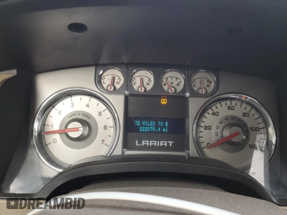 2009 Ford F-150 XL z VIN 1FTPW14V79KB33638, wystawiony jako Copart lot #52130765 z przebiegiem 222 070 mil mil oraz Szkody całkowita. Historia ofert i sprzedaży dostępna na DreamBid. Obrazek 9.