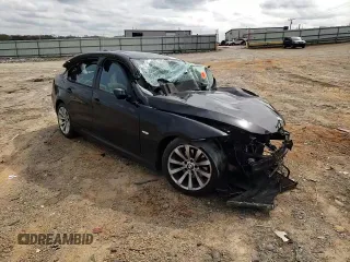 2010 BMW 3 Series 328i z VIN WBAPH5G54ANM70510, wystawiony jako Copart lot #50913145 z przebiegiem Nie podano mil oraz Nie do naprawy • Non repairable. Historia ofert i sprzedaży dostępna na DreamBid. Obrazek 11.