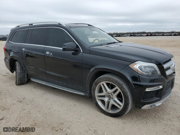 2015 Mercedes-Benz GL-Class GL 550 with VIN 4JGDF7DE7FA595071, listed as a Copart auction lot 45910665 with 61,873 mi miles and Salvage Title. Bid and sale history available at carsss.com. Image 4.