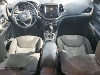 2018 Jeep Cherokee Latitude Tech Connect with VIN 1C4PJMCB0JD527532, listed as a Copart auction lot 53877745 with 246,032 mi miles and Clean Title. Bid and sale history available at carsss.com. Image 8.