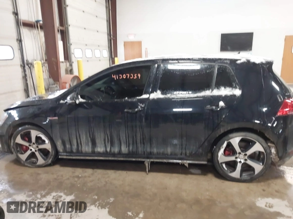 2017 Volkswagen Golf GTI S with VIN 3VW447AU1HM062755, listed as a IAAI auction lot 41307359 with 117,464 mi miles. Bid and sale history available at carsss.com. Image 14.