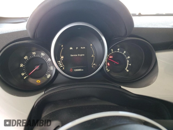 2016 FIAT 500X Lounge with VIN ZFBCFXDTXGP395057, listed as a Copart auction lot 57891025 with 126,980 mi miles and Clean title. Bid and sale history available at DreamBid. Image 9.