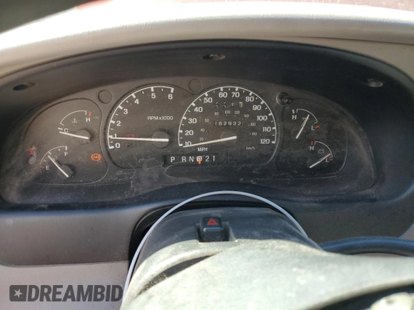 1997 Ford Explorer XLT with VIN 1FMDU32P9VZA40058, listed as a Copart auction lot 43560445 with 162,932 mi miles and Salvage title. Bid and sale history available at DreamBid. Image 9.