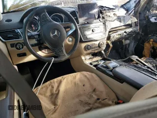 2017 Mercedes-Benz GLS 450 z VIN 4JGDF6EE4HA976307, wystawiony jako Copart lot #47248625 z przebiegiem Nie podano mil oraz Szkoda całkowita • Salvage title. Historia ofert i sprzedaży dostępna na DreamBid. Obrazek 8.