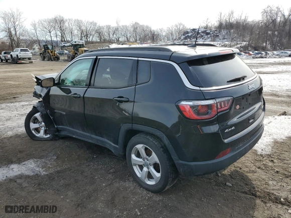 2018 Jeep Compass Latitude with VIN 3C4NJDBB0JT373388, listed as a Copart auction lot 46479395 with 90,241 mi miles and Salvage Title. Bid and sale history available at carsss.com. Image 2.