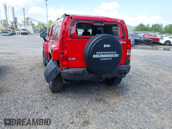 2006 Hummer H3 z VIN 5GTDN136868116302, wystawiony jako IAAI lot #42128659 z przebiegiem 85 659 mil mil oraz . Historia ofert i sprzedaży dostępna na DreamBid. Obrazek 3.