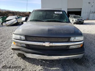 2001 Chevrolet Silverado 1500 LT with VIN 2GCEC19T511271707, listed as a Copart auction lot 44648365 with 164,769 mi miles and Salvage Title. Bid and sale history available at carsss.com. Image 5.
