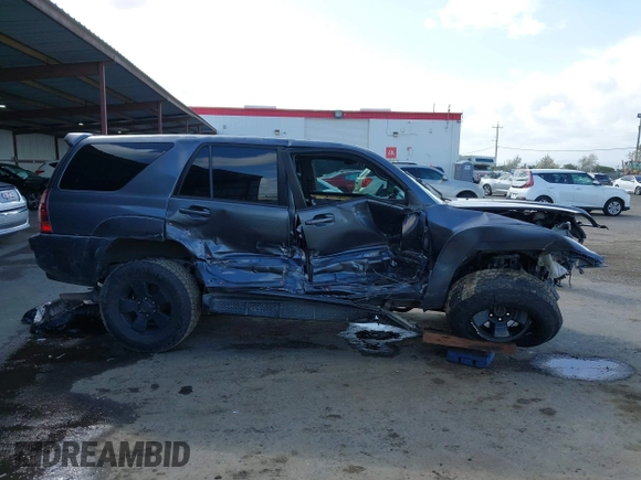 2004 Toyota 4Runner SR5 with VIN JTEBU14R748026917, listed as a IAAI auction lot 41938821 with 205,891 mi miles and . Bid and sale history available at DreamBid. Image 13.