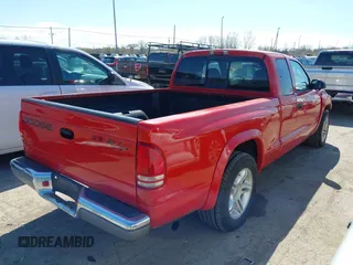 2000 Dodge Dakota z VIN 1B7GL22Z8YS512490, wystawiony jako IAAI lot #42031298 z przebiegiem 119 470 mil mil oraz . Historia ofert i sprzedaży dostępna na DreamBid. Obrazek 4.