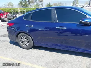 2019 Kia Optima LX with VIN 5XXGT4L31KG345560, listed as a IAAI auction lot 42002764 with 108,470 mi miles. Bid and sale history available at carsss.com. Image 17.