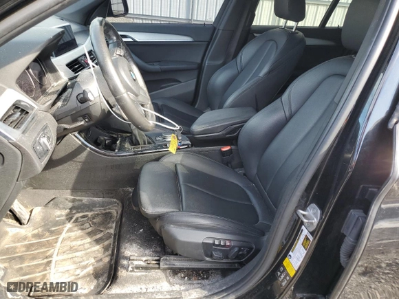 2018 BMW X1 xDrive28i with VIN WBXHT3C35J5L27034, listed as a Copart auction lot 46156355 with 116,207 mi miles and Salvage Title. Bid and sale history available at carsss.com. Image 7.