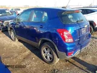 2017 Chevrolet Trax LS with VIN 3GNCJNSB3HL131659, listed as a IAAI auction lot 41892397 with 124,003 mi miles. Bid and sale history available at carsss.com. Image 3.