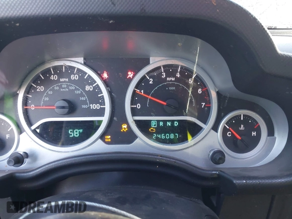 2010 Jeep Wrangler Unlimited Rubicon with VIN 1J4BA6H14AL110534, listed as a IAAI auction lot 41382867 with 246,087 mi miles and . Bid and sale history available at DreamBid. Image 7.