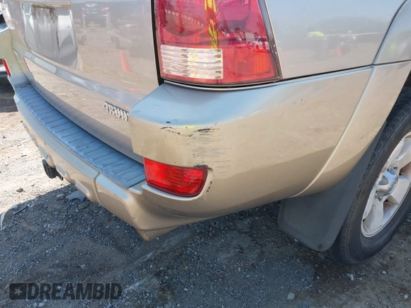 2004 Toyota 4Runner SR5 with VIN JTEBU14R640037597, listed as a IAAI auction lot 41989478 with 281,611 mi miles and . Bid and sale history available at DreamBid. Image 6.