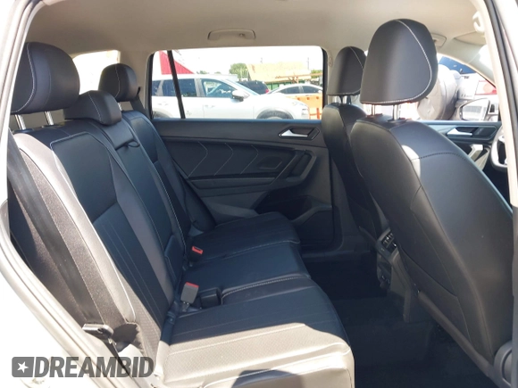 2024 Volkswagen Tiguan SE with VIN 3VV2B7AX6RM149564, listed as a IAAI auction lot 42686972 with 20,350 mi miles and . Bid and sale history available at DreamBid. Image 8.