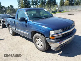 1999 Chevrolet Silverado 1500 with VIN 1GCEC14WXXZ134280, listed as a IAAI auction lot 42040163 with 292,234 mi miles. Bid and sale history available at carsss.com. Image 1.
