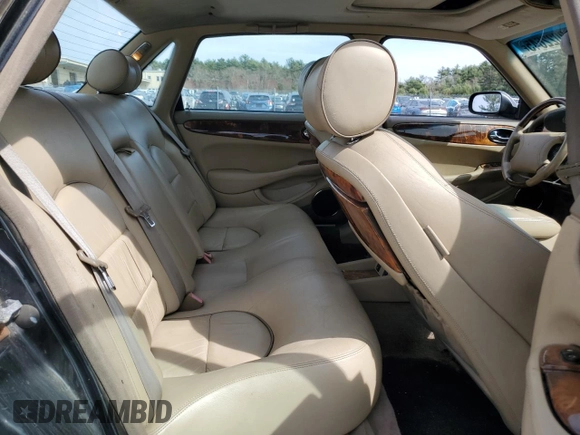 2002 Jaguar XJ 8 with VIN SAJDA14C62LF40435, listed as a Copart auction lot 52022645 with 153,703 mi miles and Salvage title. Bid and sale history available at DreamBid. Image 10.
