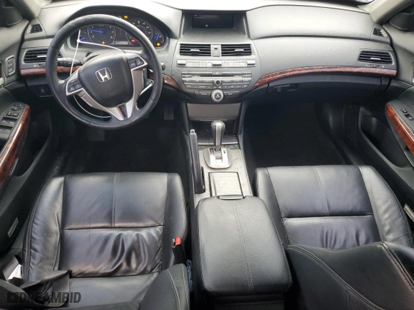 2011 Honda Accord Crosstour EX-L with VIN 5J6TF2H5XBL002261, listed as a Copart auction lot 84271544 with 259,729 mi miles and Salvage Title. Bid and sale history available at carsss.com. Image 8.