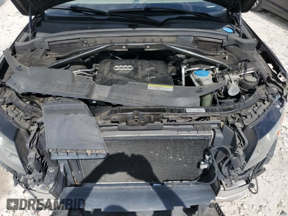 2011 Audi Q5 Premium Plus with VIN WA1LFAFP6BA035641, listed as a Copart auction lot 62058755 with 199,960 mi miles and Clean title. Bid and sale history available at DreamBid. Image 12.