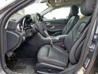 2019 Mercedes-Benz C 300 with VIN WDDWF8DB2KR516481, listed as a Copart auction lot 60709945 with 22,635 mi miles and Salvage title. Bid and sale history available at DreamBid. Image 7.