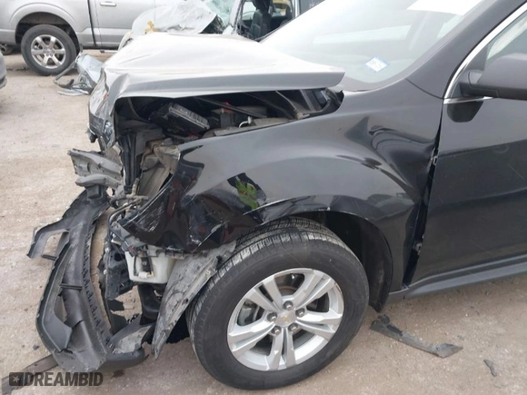 2017 Chevrolet Equinox LS with VIN 2GNALBEKXH1519713, listed as a IAAI auction lot 41601713 with 73,044 mi miles. Bid and sale history available at carsss.com. Image 6.