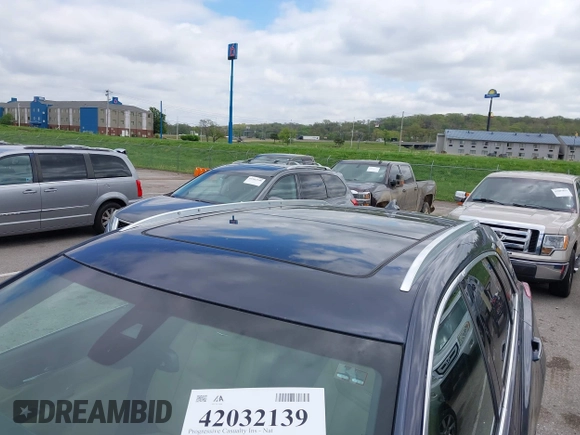 2019 Cadillac XT5 Luxury FWD with VIN 1GYKNCRS7KZ199542, listed as a IAAI auction lot 42032139 with 79,487 mi miles and . Bid and sale history available at DreamBid. Image 17.