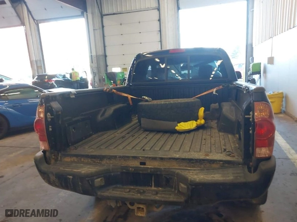 2006 Toyota Tacoma PreRunner with VIN 5TETU62N16Z179154, listed as a IAAI auction lot 40992273 with NaN miles. Bid and sale history available at carsss.com. Image 17.