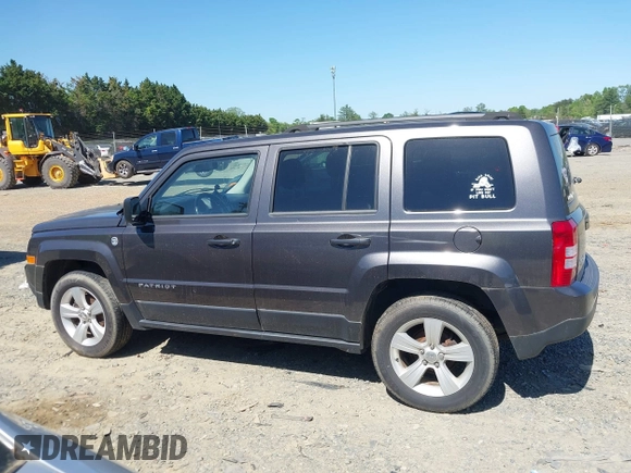 2017 Jeep Patriot High Altitude with VIN 1C4NJRFB8HD190411, listed as a IAAI auction lot 42145467 with 149,293 mi miles. Bid and sale history available at carsss.com. Image 14.