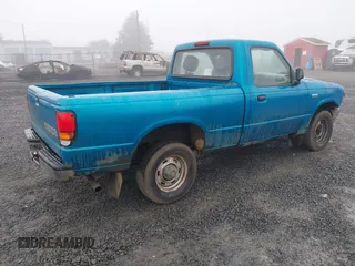 1995 Mazda B-Series Truck z VIN 4F4CR12A4STM06113, wystawiony jako IAAI lot #41674480 z przebiegiem 290 348 mil mil oraz . Historia ofert i sprzedaży dostępna na DreamBid. Obrazek 4.