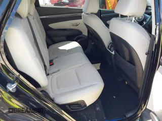 2022 Hyundai Tucson SEL with VIN 5NMJC3AE2NH019454, listed as a IAAI auction lot 42318154 with 43,839 mi miles and . Bid and sale history available at DreamBid. Image 8.