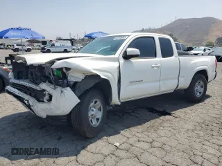 2022 Toyota Tacoma SR z VIN 3TYRX5GN3NT040471, wystawiony jako Copart lot #60150965 z przebiegiem 46 396 mil mil oraz Szkoda całkowita • Salvage title. Historia ofert i sprzedaży dostępna na DreamBid. Obrazek 1.