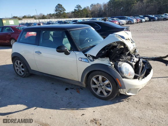2008 MINI Cooper Hardtop S with VIN WMWMF73568TV35017, listed as a Copart auction lot 46003155 with NaN miles and Salvage Title. Bid and sale history available at carsss.com. Image 4.