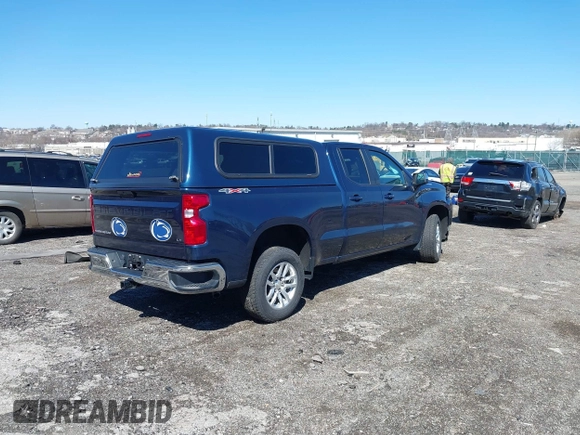 2020 Chevrolet Silverado 1500 LT with VIN 1GCRYDED6LZ286004, listed as a IAAI auction lot 41849313 with 96,204 mi miles. Bid and sale history available at carsss.com. Image 4.