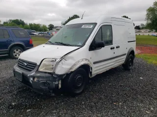 2010 Ford Transit Connect XL z VIN NM0LS7AN5AT012104, wystawiony jako Copart lot #58007995 z przebiegiem 176 988 mil mil oraz Szkoda całkowita • Salvage title. Historia ofert i sprzedaży dostępna na DreamBid. Obrazek 1.