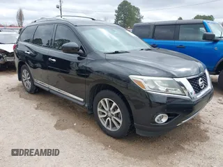 2013 Nissan Pathfinder SL with VIN 5N1AR2MN9DC615402, listed as a IAAI auction lot 41471850 with 176,405 mi miles. Bid and sale history available at carsss.com. Image 1.
