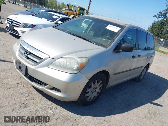 2006 Honda Odyssey LX with VIN 5FNRL38236B127129, listed as a IAAI auction lot 42041994 with 282,313 mi miles. Bid and sale history available at carsss.com. Image 17.