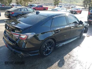 2024 Honda Civic Si z VIN 2HGFE1E57RH471112, wystawiony jako IAAI lot #41981451 z przebiegiem 18 393 mil mil oraz . Historia ofert i sprzedaży dostępna na DreamBid. Obrazek 4.