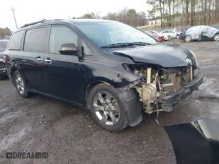 2015 Toyota Sienna SE with VIN 5TDXK3DC8FS561633, listed as a IAAI auction lot 41574795 with 256,187 mi miles. Bid and sale history available at carsss.com. Image 1.