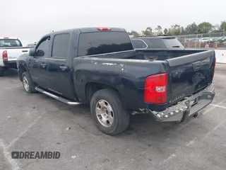 2008 Chevrolet Silverado 1500 1LT with VIN 2GCEC13J581248249, listed as a IAAI auction lot 41092764 with Not Provided miles and . Bid and sale history available at DreamBid. Image 3.
