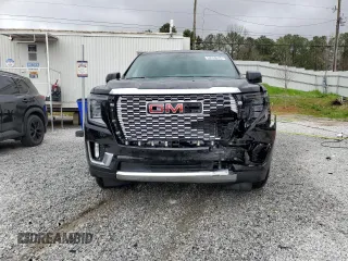2024 GMC Yukon XL Denali with VIN 1GKS2JKL2RR126728, listed as a Copart auction lot 45491004 with 203 mi miles and Clean Title. Bid and sale history available at carsss.com. Image 5.