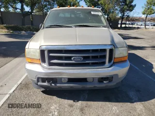 2001 Ford F-350 with VIN 3FTSW30S81MA31568, listed as a Copart auction lot 80055324 with 534,311 mi miles and Clean title. Bid and sale history available at DreamBid. Image 5.
