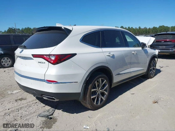 2024 Acura MDX w/Technology Package with VIN 5J8YD9H40RL001942, listed as a IAAI auction lot 41658719 with 1 mi miles. Bid and sale history available at carsss.com. Image 4.